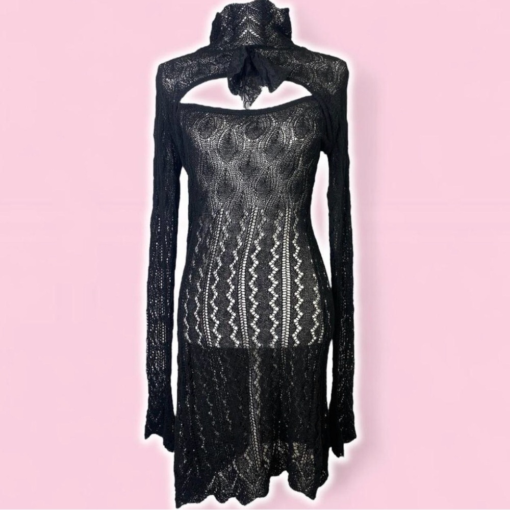 Elegant Black Lace Dress
